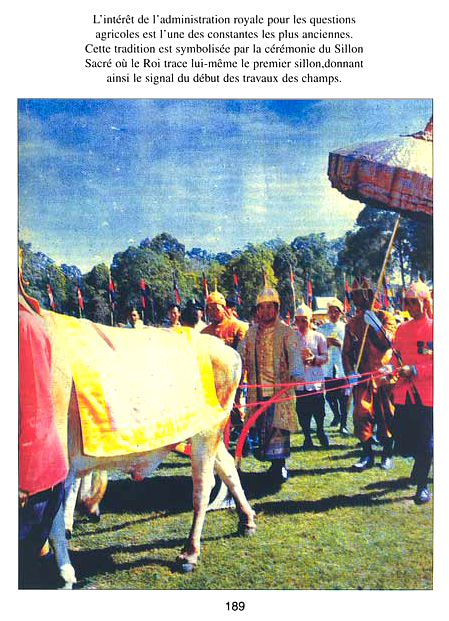 All/history/Histoire/SangkumReastrNiyum/SangkumReastrNiyum/id1887/photo002.jpg