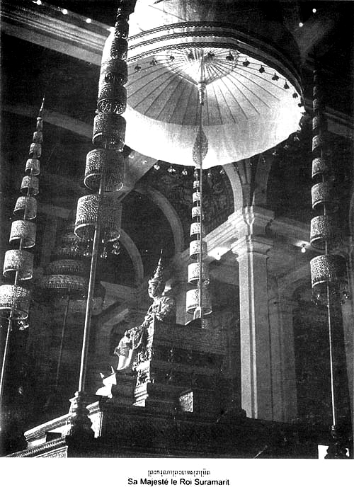 All/history/Histoire/SangkumReastrNiyum/SangkumReastrNiyum/id2010/photo005.jpg
